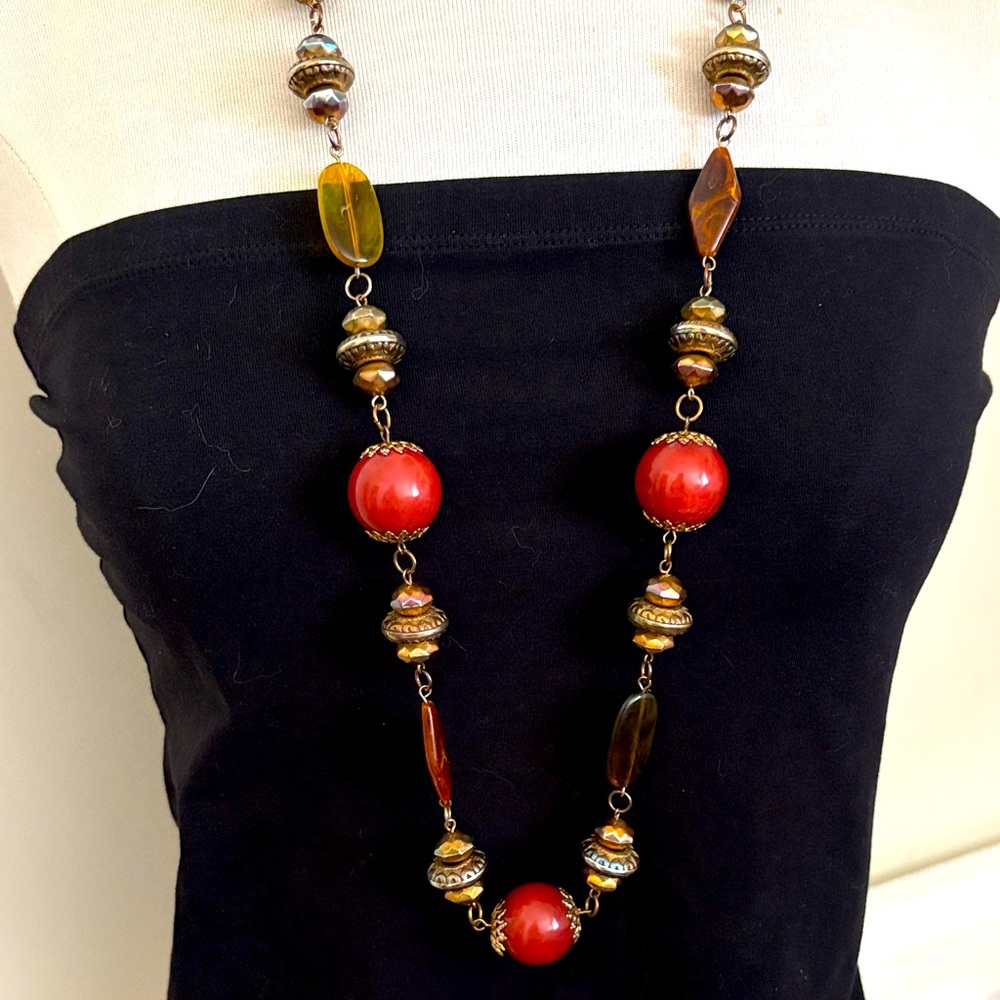 Vintage Red and Gold Beaded Necklace